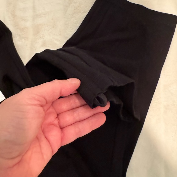 NWT T by Talbots everyday stretch legging. Cropped. Size M - Picture 5 of 8